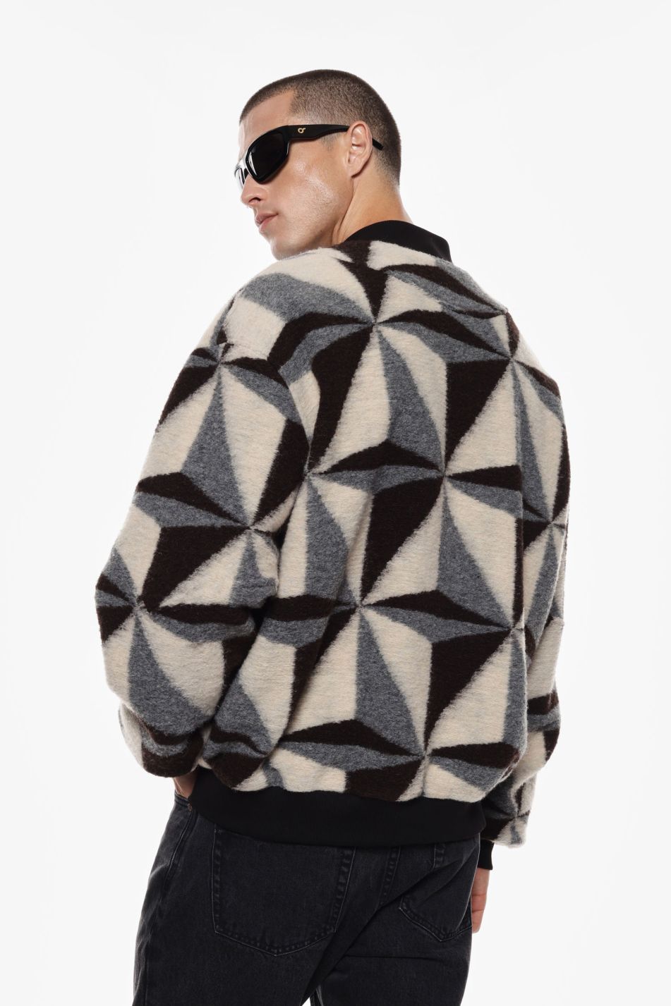 GIACCA BOMBER CON MOTIVO GEOMETRICO