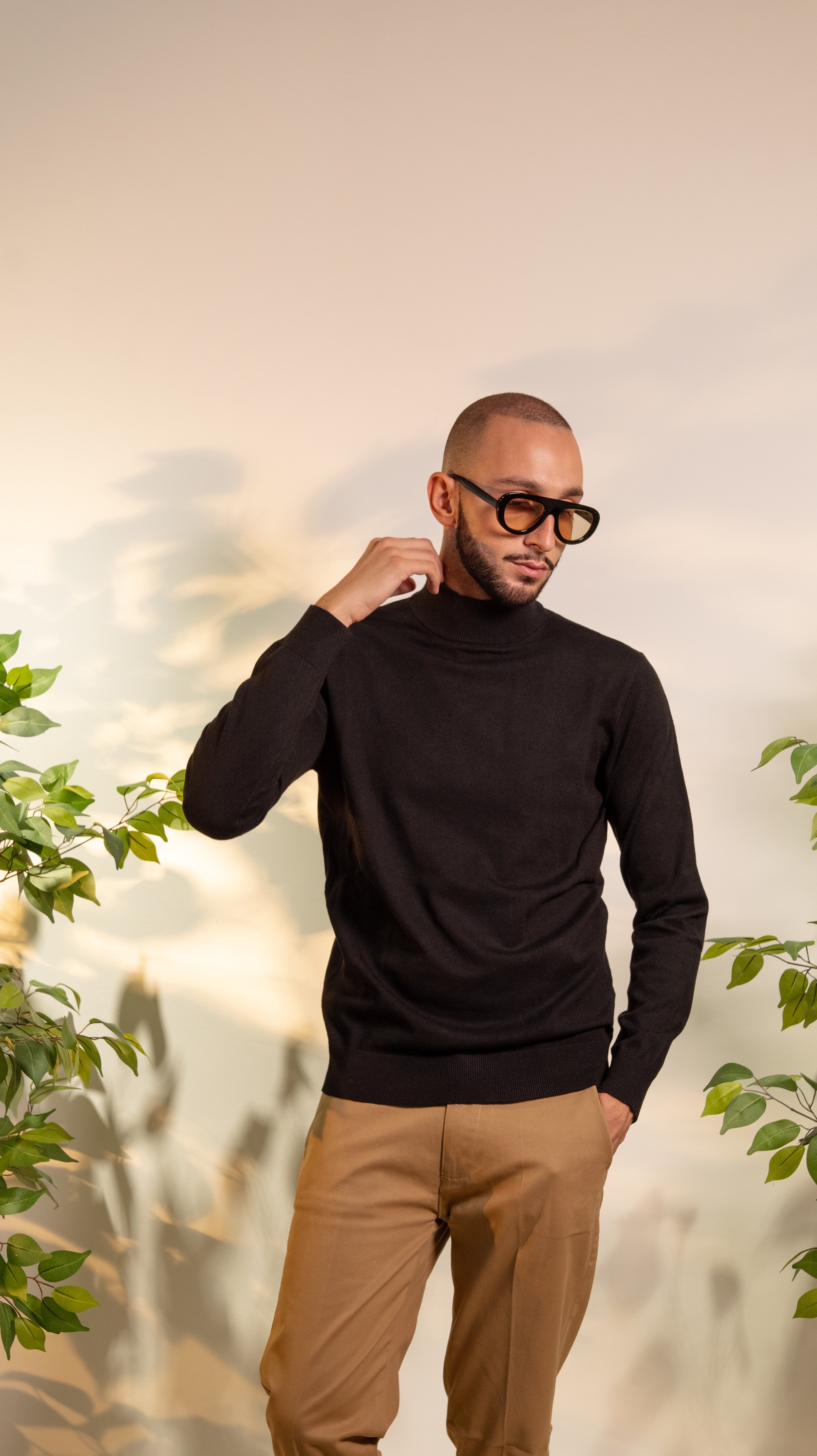 MAGLIA CON PISTAGNA