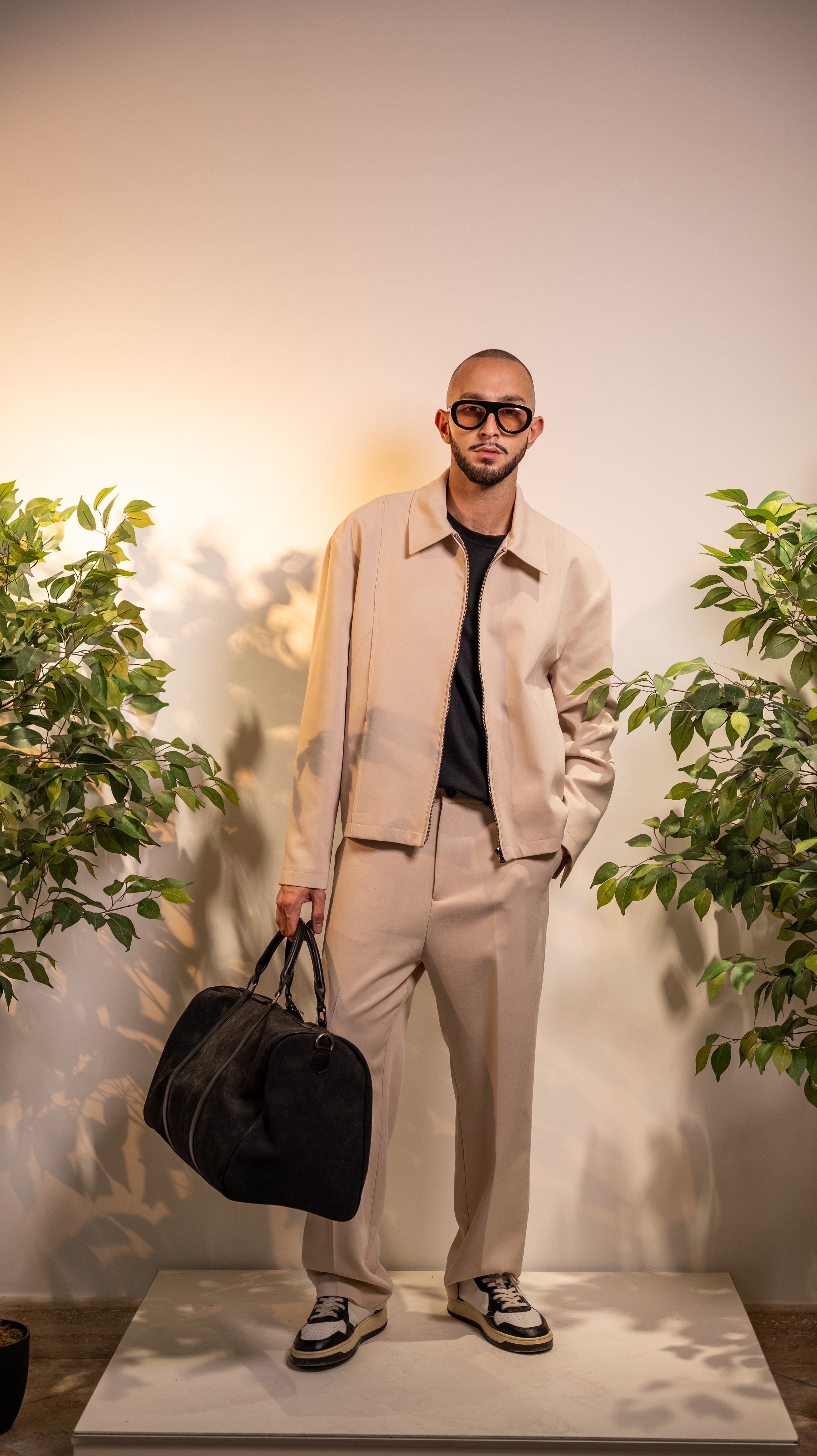 PANTALONI REGULAR-FIT TINTA UNITA