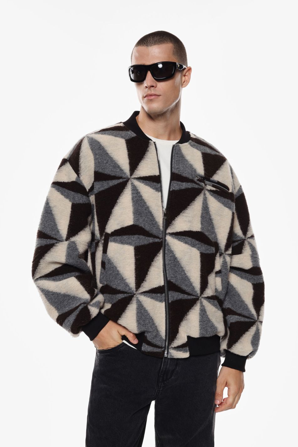GIACCA BOMBER CON MOTIVO GEOMETRICO